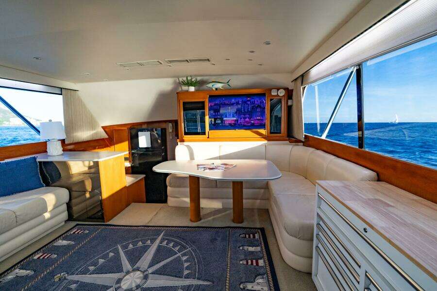 LIMITLESS 51ft Post Yacht For Sale