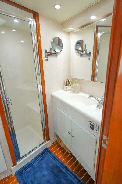 LIMITLESS 51ft Post Yacht For Sale