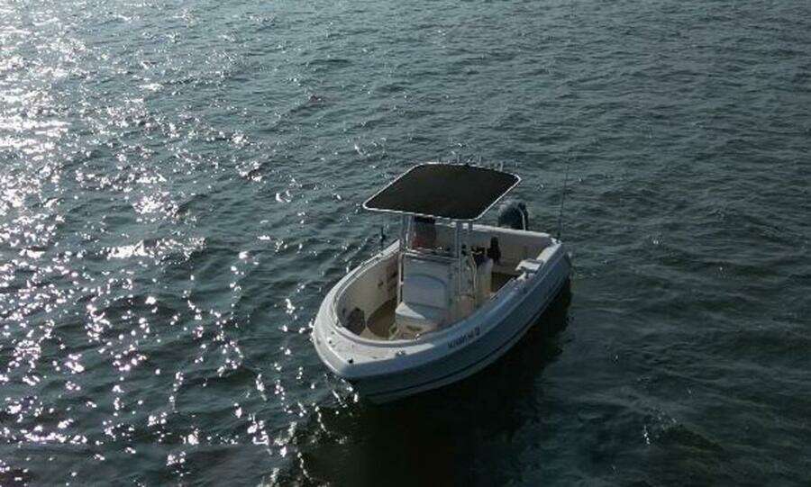 22ft Robalo Yacht For Sale
