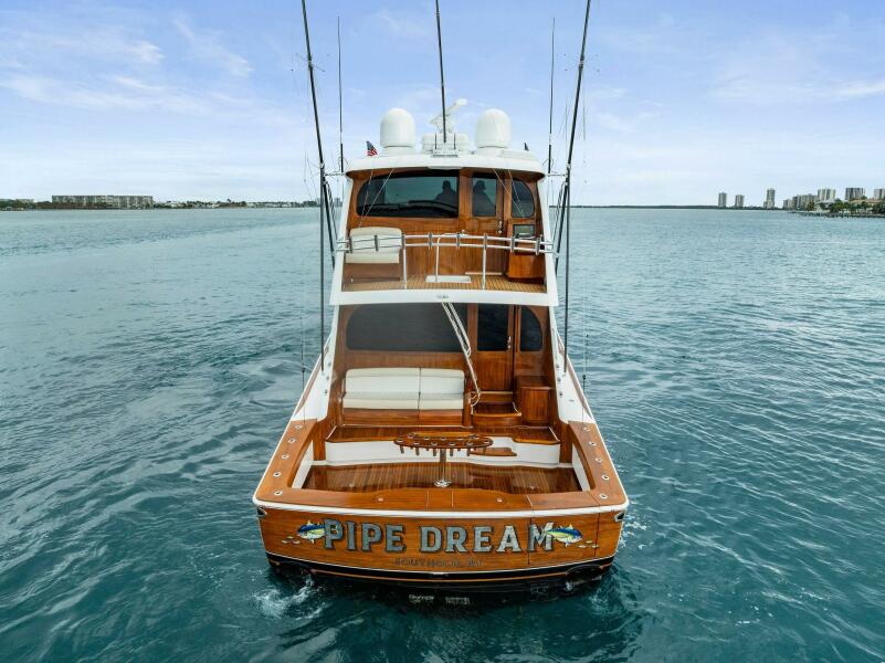 68' 2022 Viking 68 Enclosed Bridge