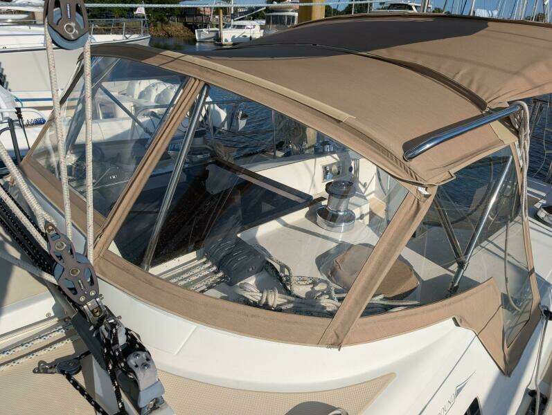 UBIQUITOUS 46ft Outbound Yacht For Sale