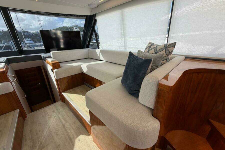 49ft Riviera Yacht For Sale
