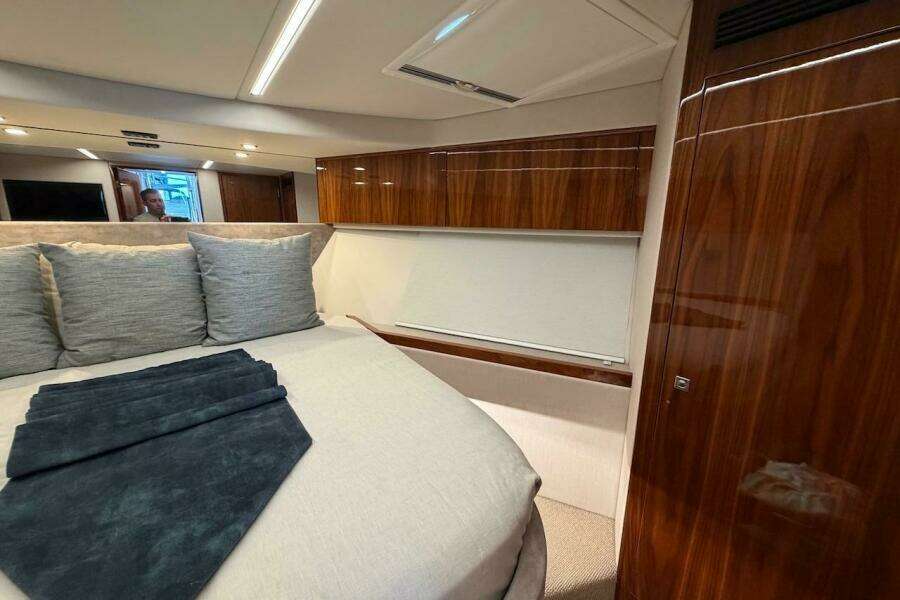 49ft Riviera Yacht For Sale