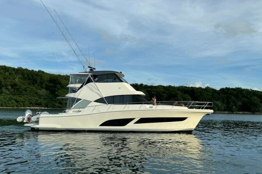 49ft Riviera Yacht For Sale