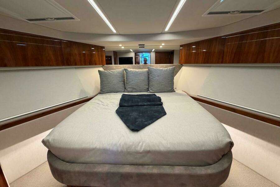 49ft Riviera Yacht For Sale
