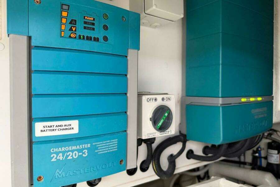 49ft Riviera Yacht For Sale