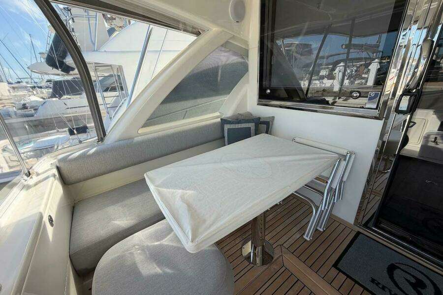 49ft Riviera Yacht For Sale