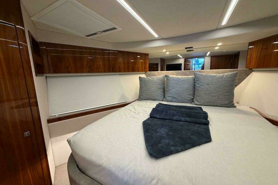 49ft Riviera Yacht For Sale