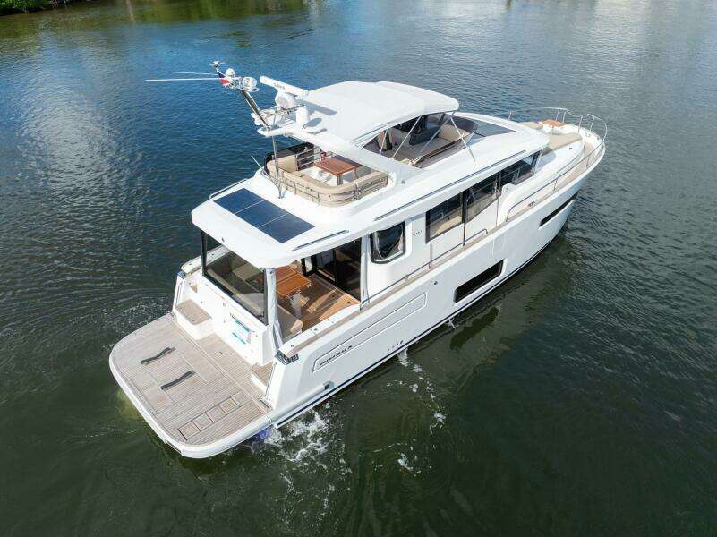 In Stock 2026 Nimbus 495 Flybridge 22 49ft Nimbus Yacht For Sale