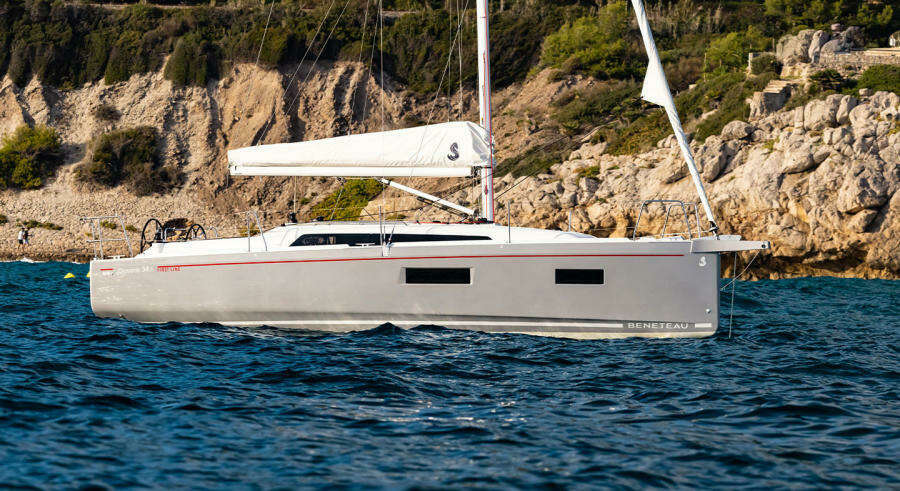Beneteau Oceanis 34.1 Swing Keel