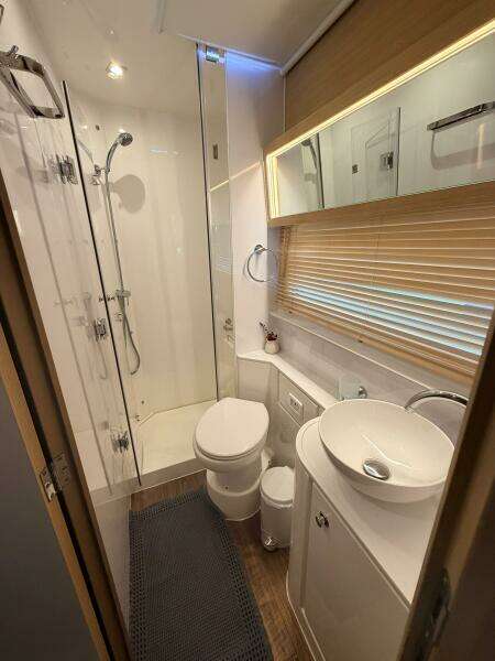 54ft Aquila Yacht For Sale