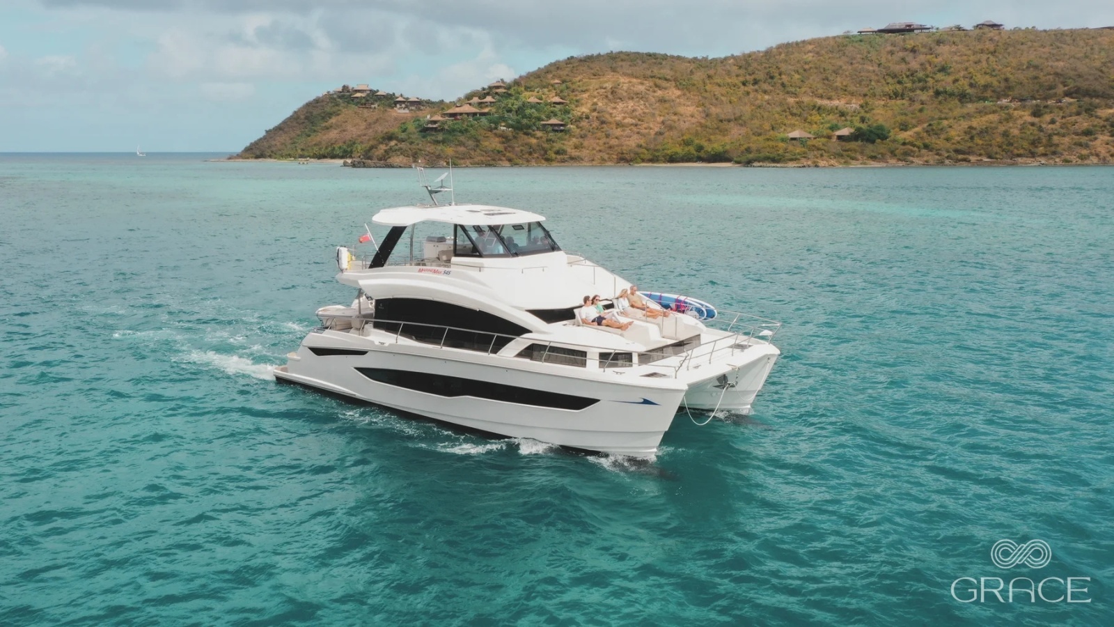 2022 Aquila 54 Yacht