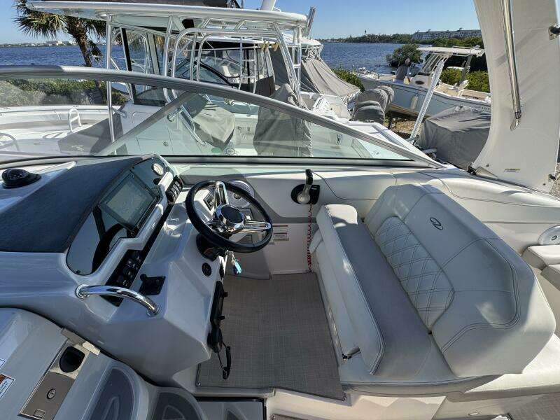 26ft Regal Yacht For Sale