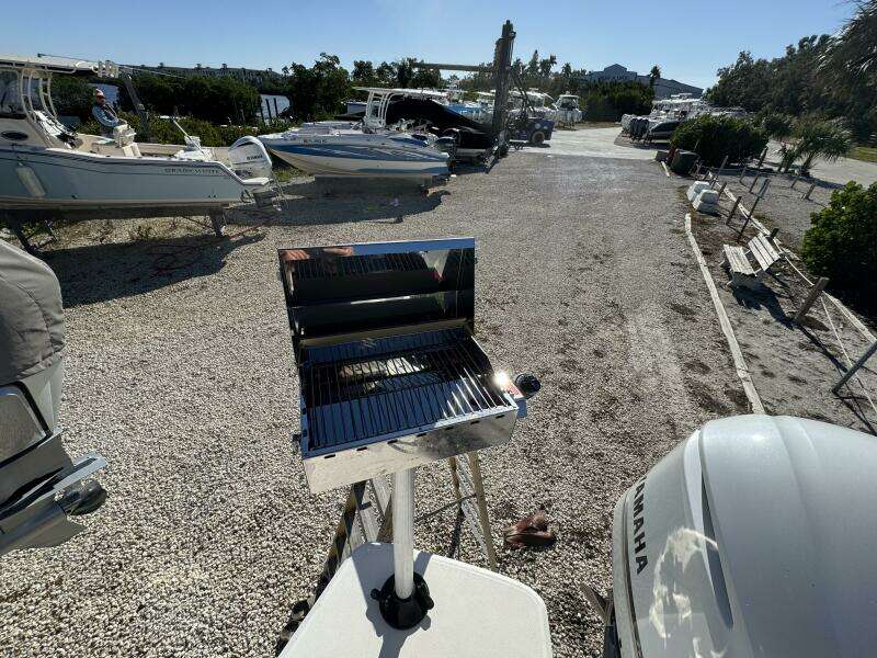 26ft Regal Yacht For Sale