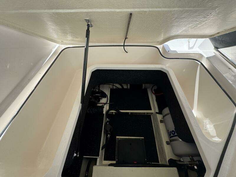 26ft Regal Yacht For Sale