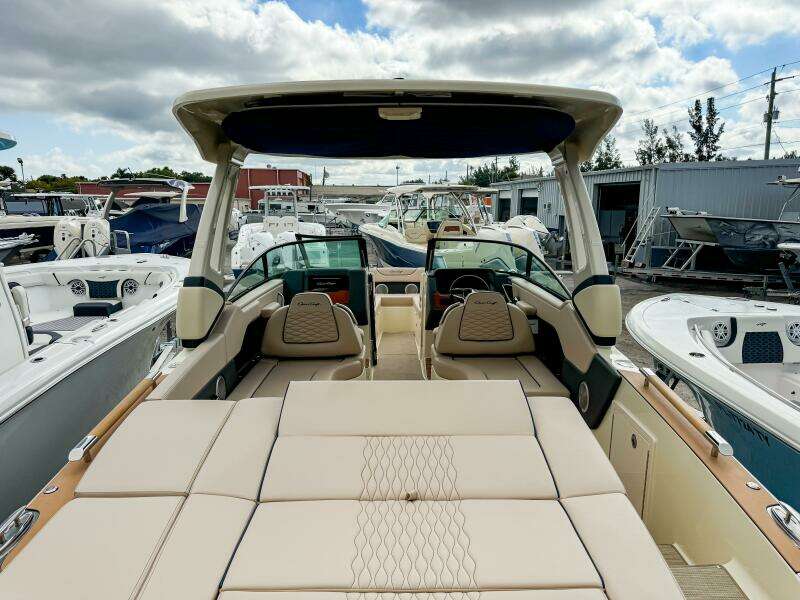 28ft Chris Craft Yacht For Sale