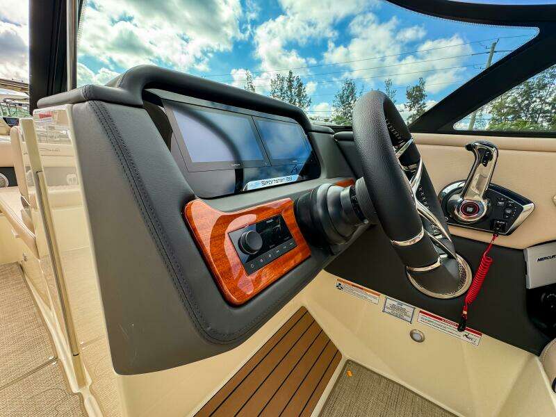 28ft Chris Craft Yacht For Sale