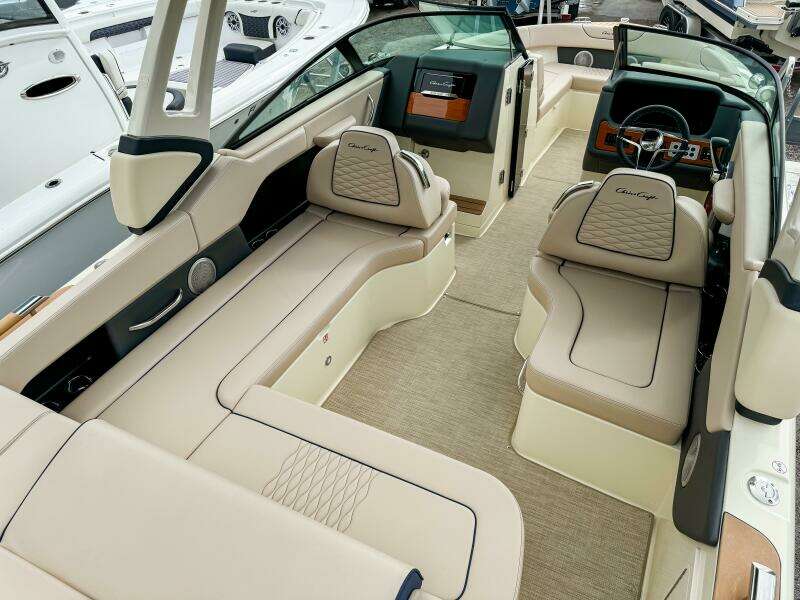 28ft Chris Craft Yacht For Sale