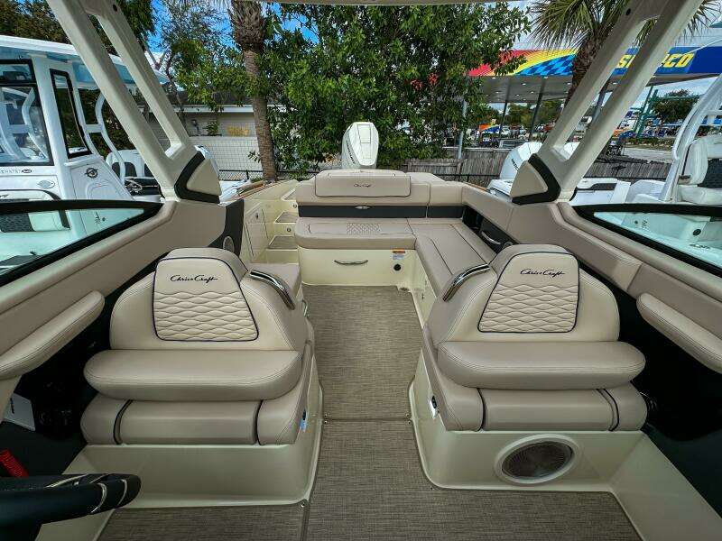 28ft Chris Craft Yacht For Sale