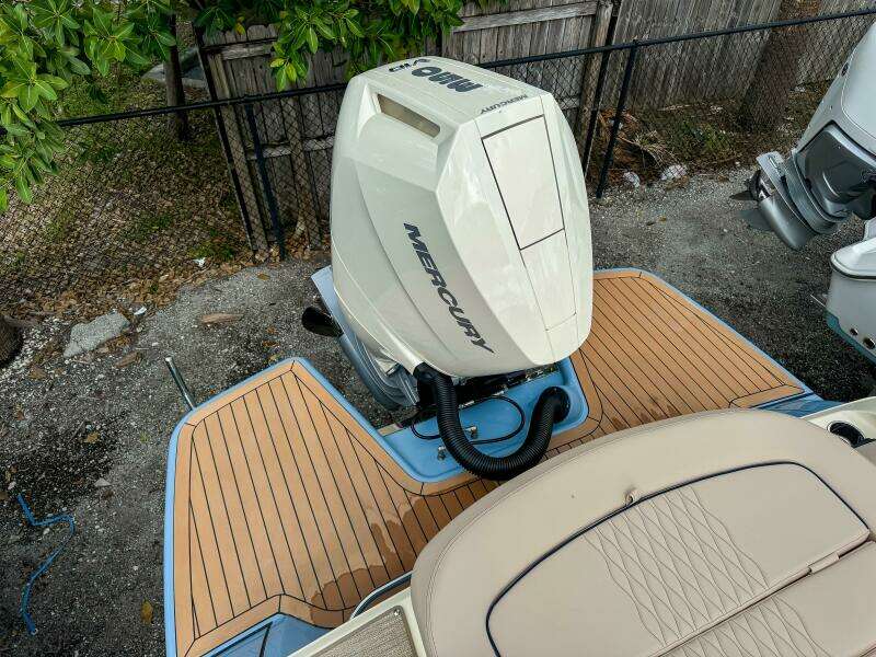 28ft Chris Craft Yacht For Sale