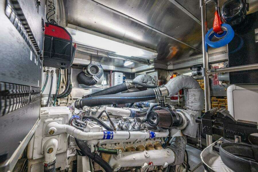 First Home 92ft Cheoy Lee Yacht For Sale