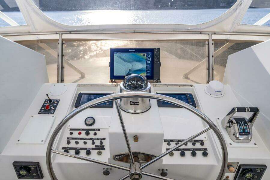 First Home 92ft Cheoy Lee Yacht For Sale