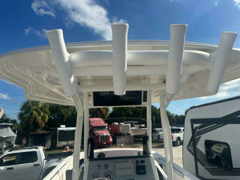 24ft Bayliner Yacht For Sale