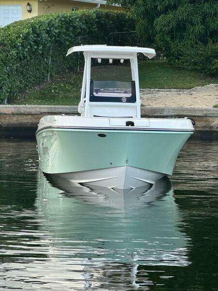 24ft Bayliner Yacht For Sale