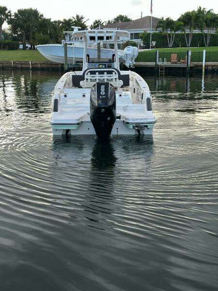 24ft Bayliner Yacht For Sale