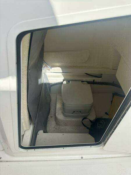 24ft Bayliner Yacht For Sale