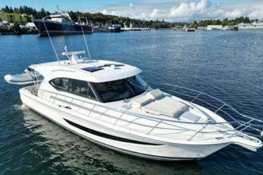 SABINE 39ft Riviera Yacht For Sale