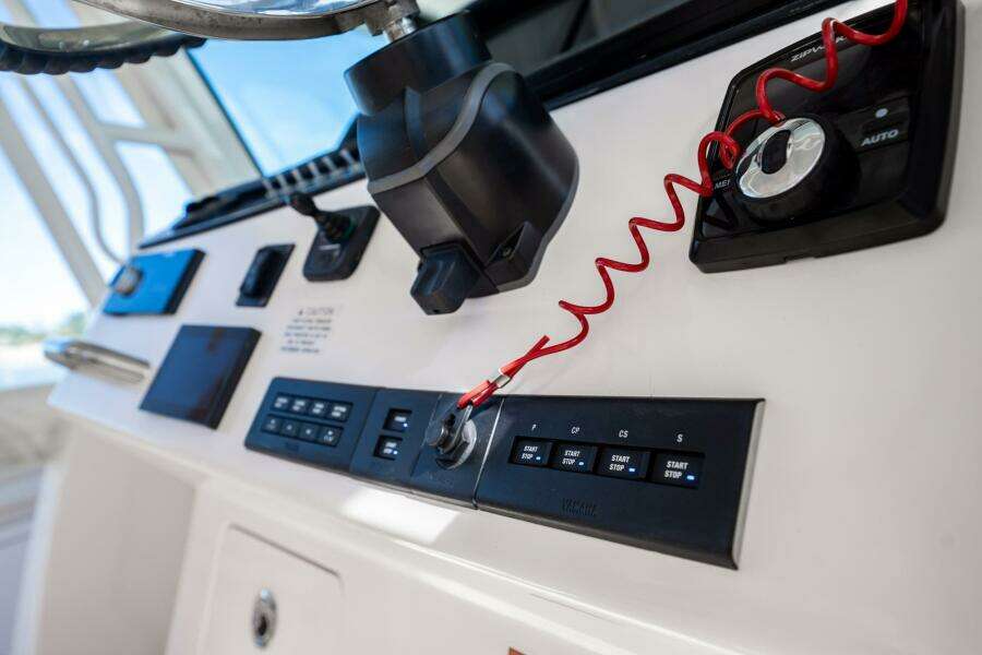 4 Reels 45ft Grady White Yacht For Sale