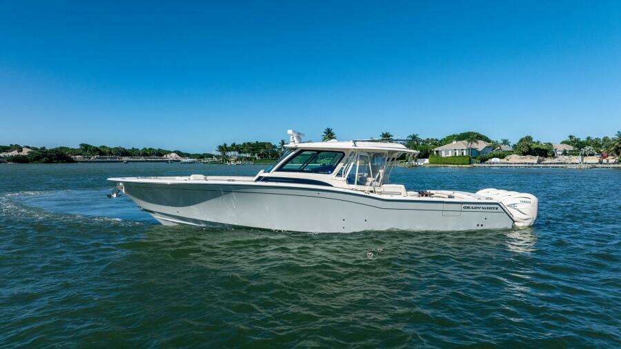 4 Reels 45ft Grady White Yacht For Sale