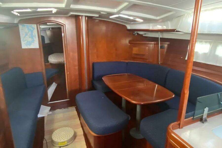 Blue Pearl 47ft Beneteau Yacht For Sale