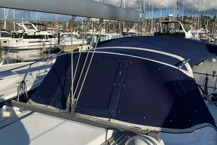 Blue Pearl 47ft Beneteau Yacht For Sale