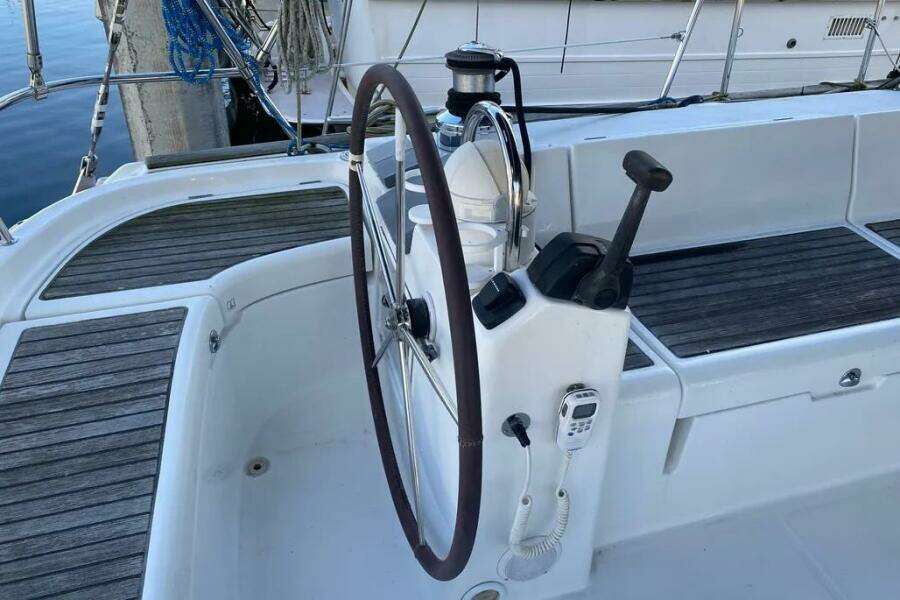 Blue Pearl 47ft Beneteau Yacht For Sale