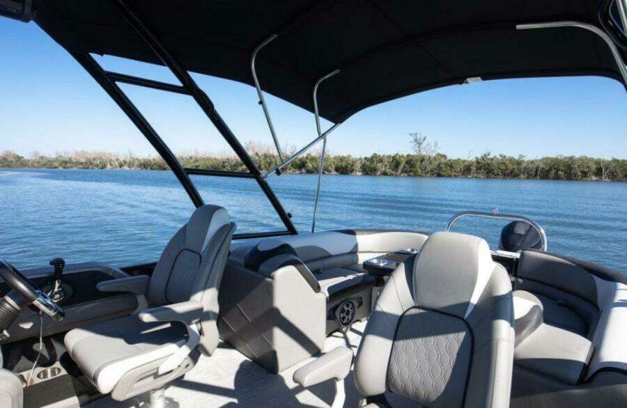 24ft Avalon Yacht For Sale