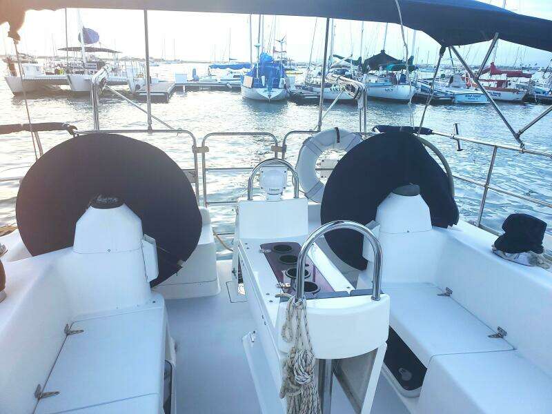 HULLABLOO 41ft Catalina Yacht For Sale