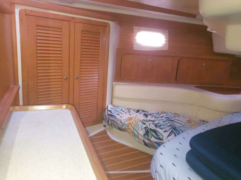 HULLABLOO 41ft Catalina Yacht For Sale