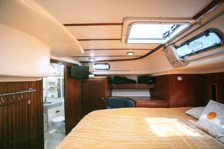 2000 Bavaria Ocean 47