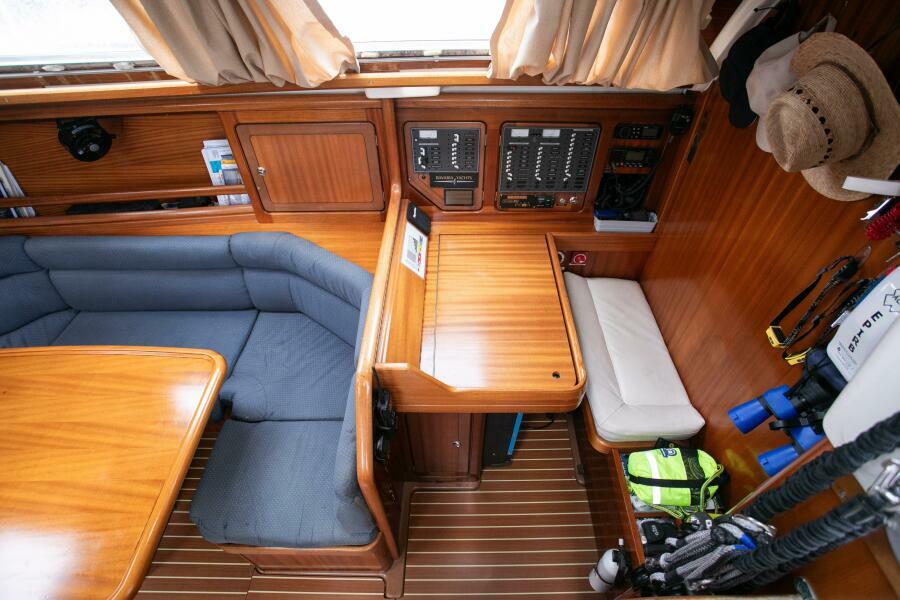 2000 Bavaria Ocean 47