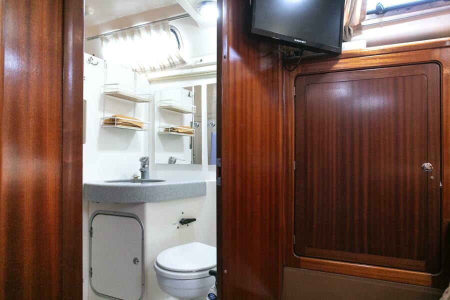 2000 Bavaria Ocean 47