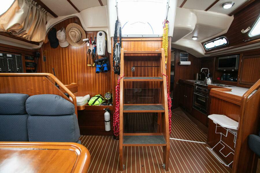 2000 Bavaria Ocean 47