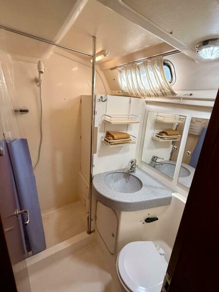 2000 Bavaria Ocean 47