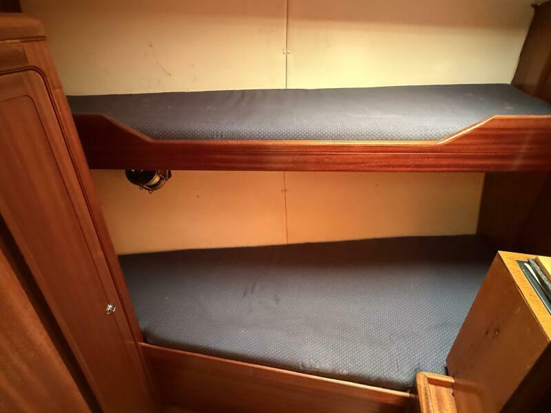 2000 Bavaria Ocean 47