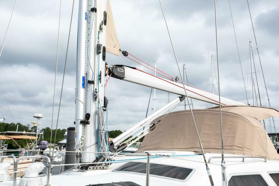 2000 Bavaria Ocean 47