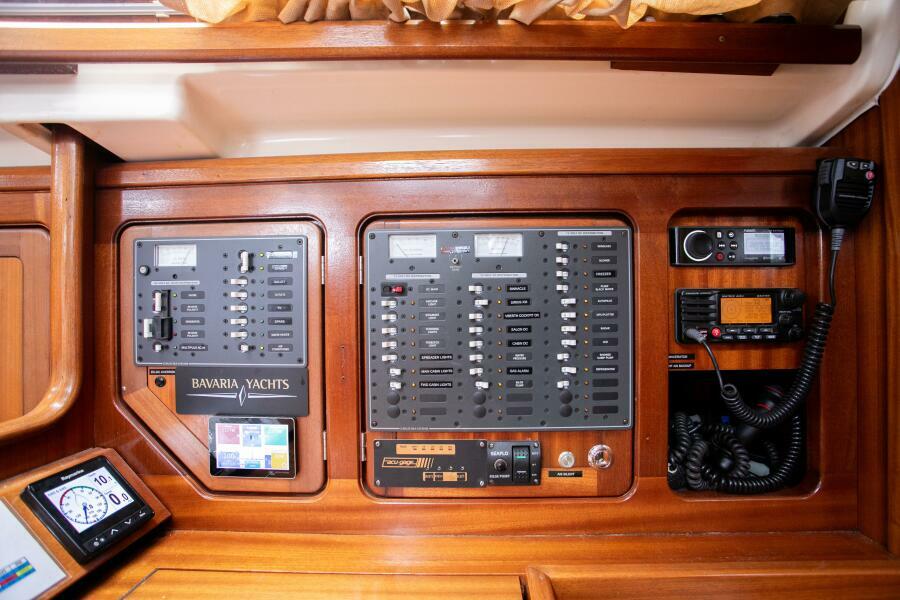 2000 Bavaria Ocean 47