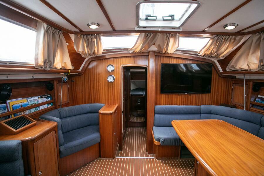 2000 Bavaria Ocean 47