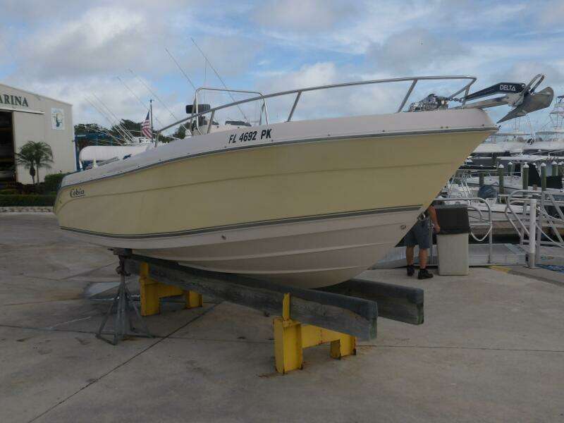 21ft Cobia Yacht For Sale