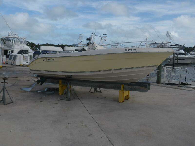 21ft Cobia Yacht For Sale